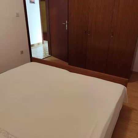 Apartment Apartments By The Sea Zaboric, Sibenik - 2190