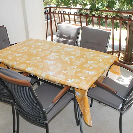 Apartment Apartments By The Sea Zaboric, Sibenik - 2190 *